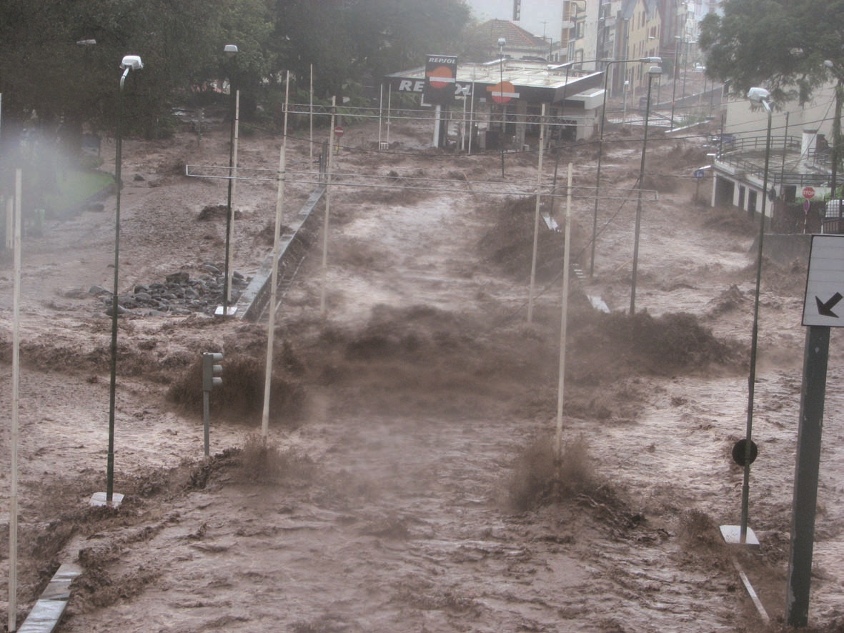 O evento meteorológico de 20 de Fevereiro de 2010, atingiu com elevada intensidade os concelhos do Funchal e da Ribeira Brava, sendo de lamentar dezenas de vítimas mortais e alguns desaparecidos, bem