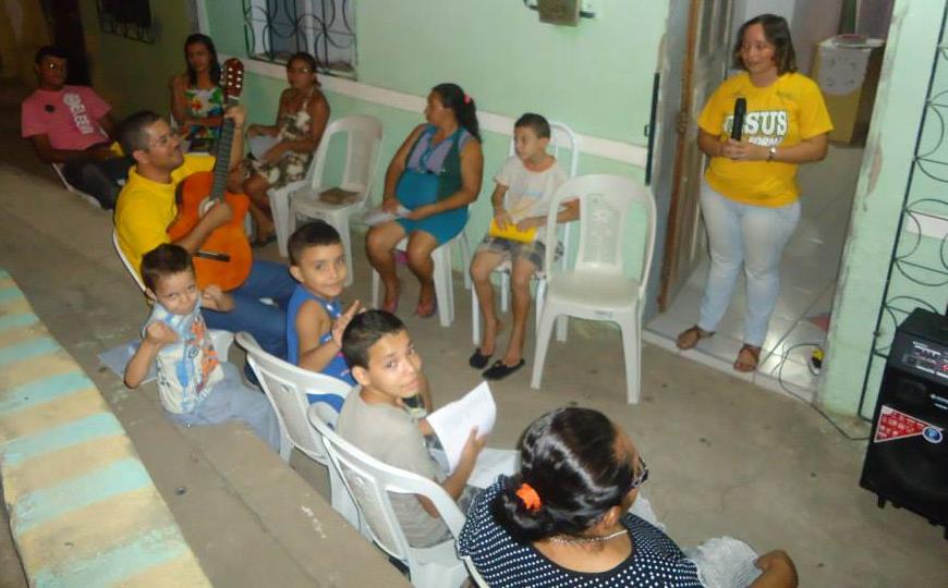 FRENTE MISSIONÁRIA EM IPUEIRAS Louvado seja Deus. O trabalho no campo de Ipueiras. Este mês de Julho houve conversão da irmã Francisca, que já está levando a sobrinha para a igreja.