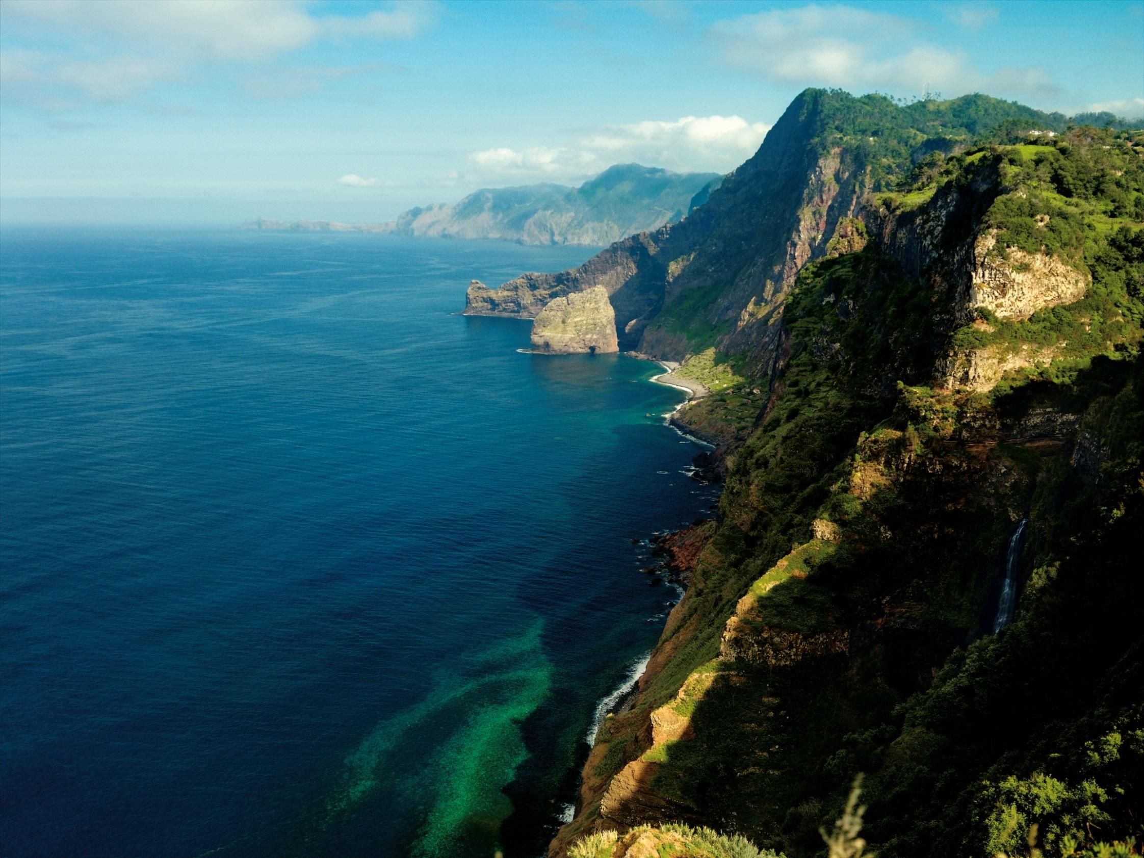 Um destino único Floresta Laurissilva - Património Natural da Humanidade pela UNESCO - a mais extensa e bem conservada floresta dos arquipélagos que constituem a Macaronésia (Madeira, Açores,