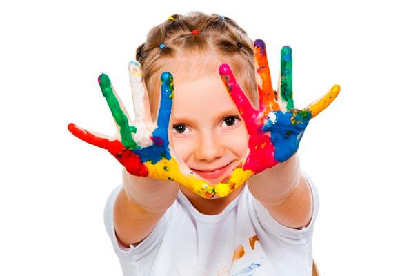 As Actividades Lúdicas e a Criança Autista Através do brincar, a criança alimenta o seu sistema emocional, psíquico e cognitivo. A criança é um ser que cresce e se desenvolve a brincar.