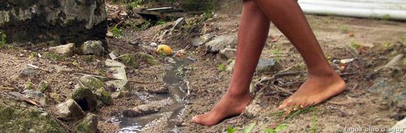 Saneamento e Saúde Não há regularidade na distribuição de água limpa e tratada, o que ocasiona locais com