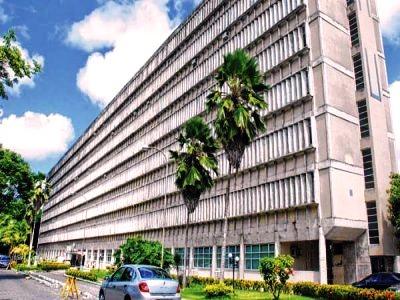 Hospital de Universitário Lauro Wanderley Universidade Federal da Paraíba DIMENSIONAMENTO DE