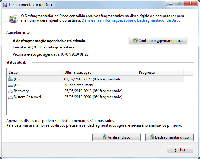 Comando e vir C:\> com um cursor piscando à direita, o comando que inserir será executado em todo o disco C do seu computador. 4.7.