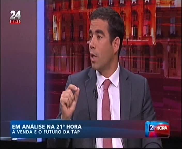 A3 TVI 24-21ª Hora Duração: 00:16:43 OCS: TVI 24-21ª Hora ID: 61856250 13-11-2015 09:24 Debate sobre a situação na TAP