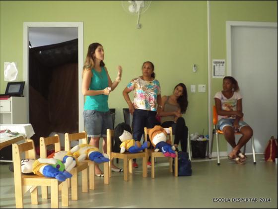 Oficinas Oficinas sobre temas gerais aconteceram durante nosso treinamento em diferentes espaços da escola.