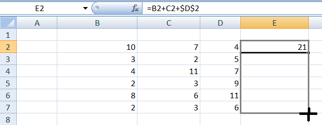 Informática Questão 11 A Figura apresentada a seguir mostra parte de uma planilha do aplicativo Excel do Microsoft Office 2007. Na célula E2 desse aplicativo foi digitado =B2+C2+$D$2.