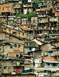 O Brasil ainda está extremamente defasado em relação aos países de mesma renda, no que se refere à infra estrutura urbana e déficit habitacional 30 Relação entre Infra Estrutura Urbana e Crédito