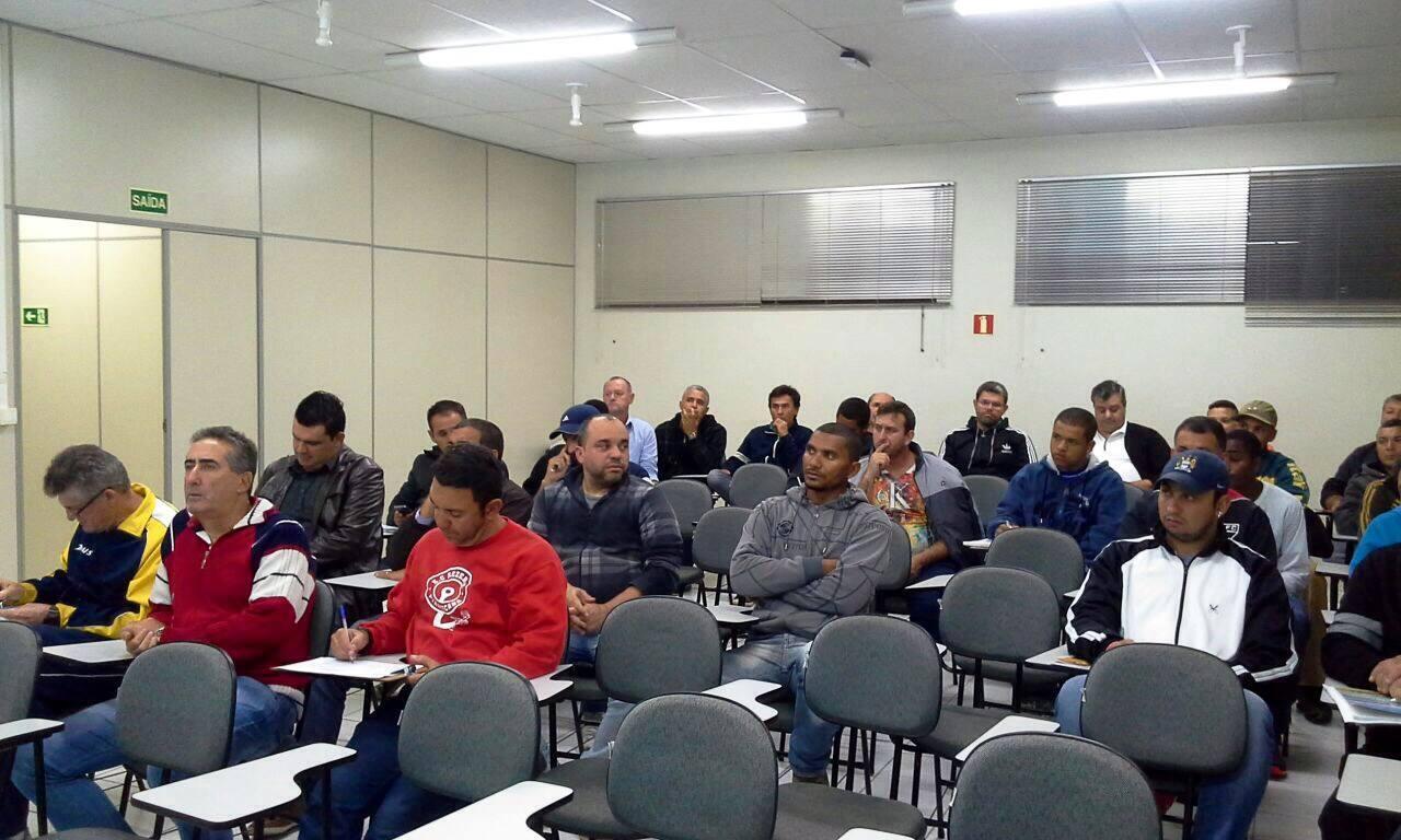 Congresso Técnico da Copa Rocha Netto 2015 define detalhes dos grupos participantes O Congresso Técnico da Copa Rocha Netto 2015 aconteceu no dia 7 de julho, reunindo os técnicos, coordenador e