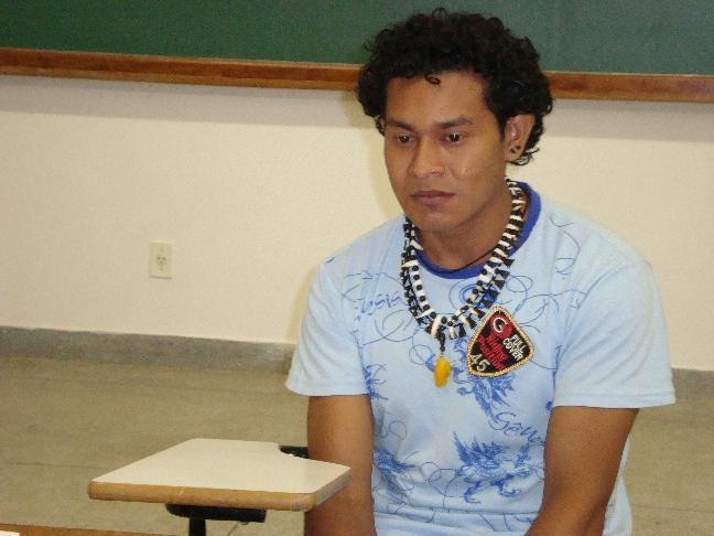 Campus Cuiabá: Estudantes Indígenas - UFMT - Curso: Administração Franciellen
