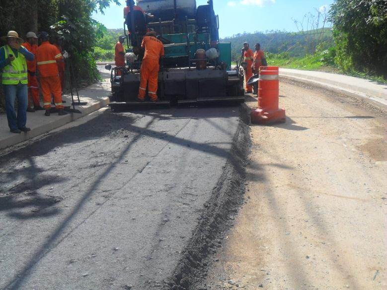 Etapas de Construção Sub-base de RCC Compactação da camada