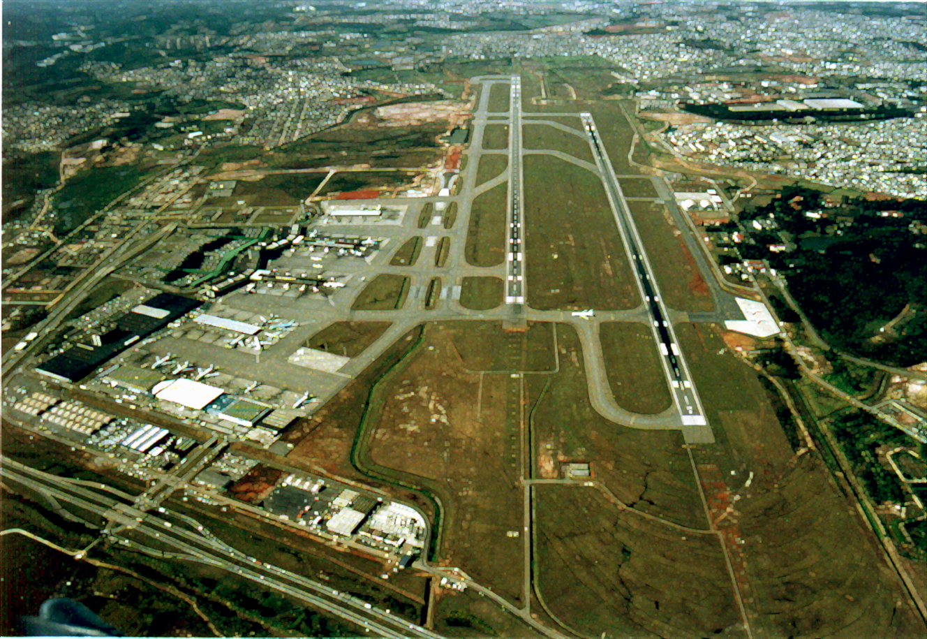Aeroporto Internacional de 2008 20.