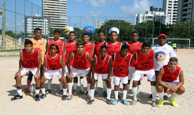 TARECO 2015-2016 RESUMO DO PLANO A Taça Recife de Comunidades (TARECO), conhecida como a Copa das Favelas, é um campeonato de futebol realizado entre 32 comunidades de 3 municípios da Região