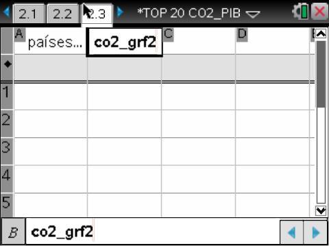 Na primeira linha escreve o nome dos campos: países_grf2 e co2_2008_grf2. Nota: precisas de definir novas variáveis com os dados resumidos, para as poderes utilizar aquando da construção do gráfico.