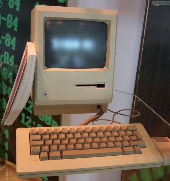 Apple, Lisa e Macintosh Fonte: http://img.ibxk.com.br/materias/macintoshjobs.jpg?