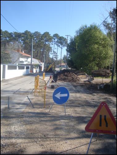 Construção da Rede de drenagem Doméstica no Lugar de Fonte Santa ANO: 2011-2012 A Entidade Adjudicante: C.M.