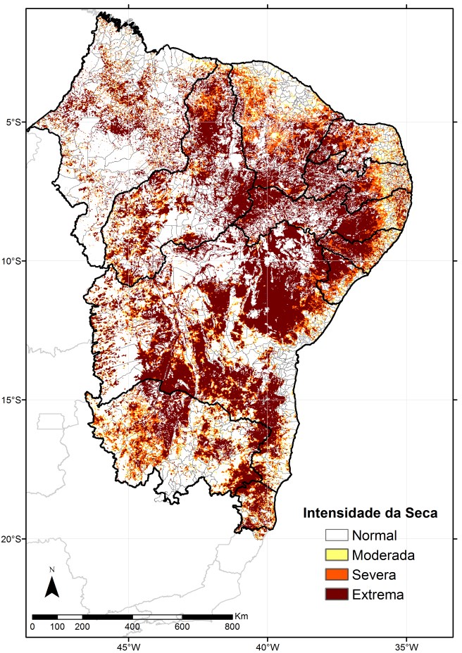 A Figura 7 apresenta a intensidade dos impactos da seca em áreas de atividades agrícolas e/ou pastagens (tons de marrom escuro estão associados a impactos mais intensos).
