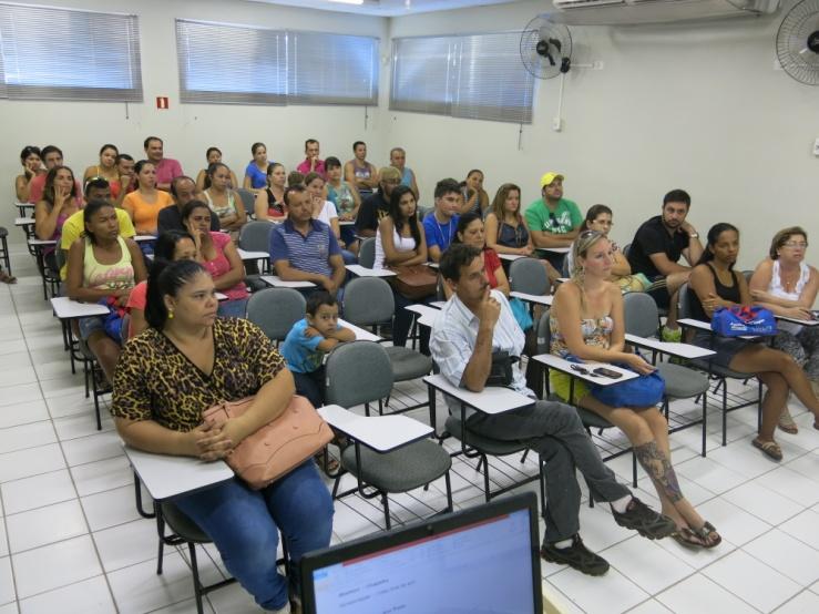 PRINCIPAL: 1º Encontro de Pais e Responsáveis Visita ao Centro Cultural Marta Watts Educando recebe doações do Colégio Anglo Amistoso Preparatório Oficinas para a produção de ovos de Páscoa