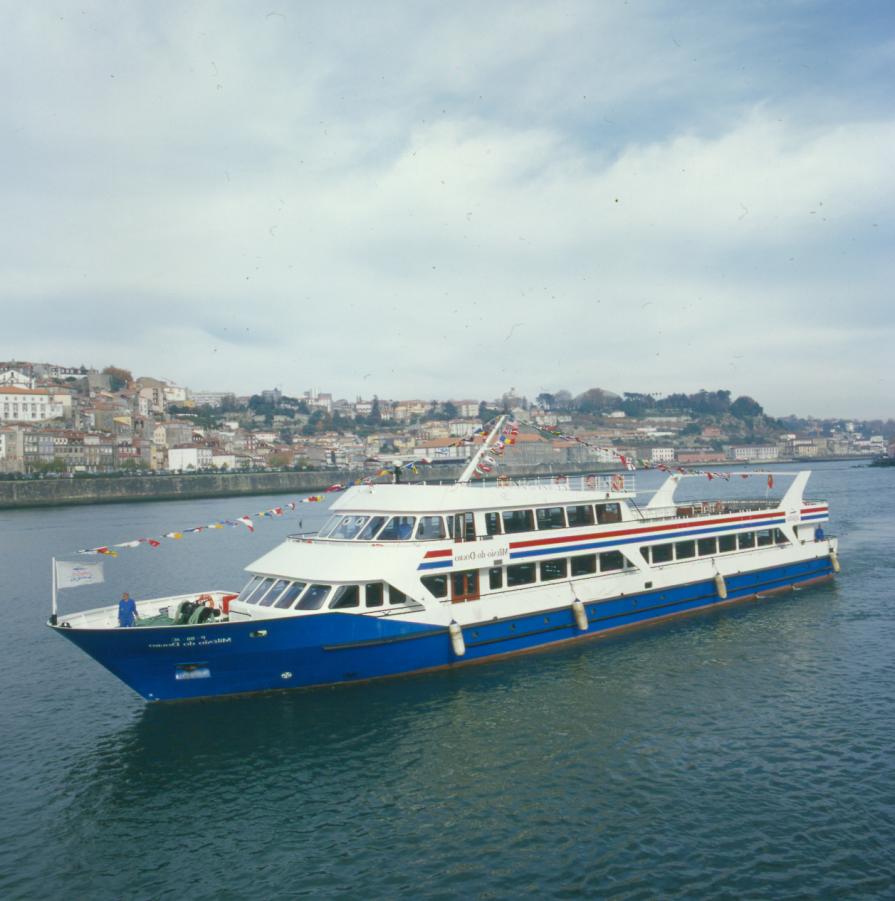 MILÉNIO DO DOURO Esta embarcação tem