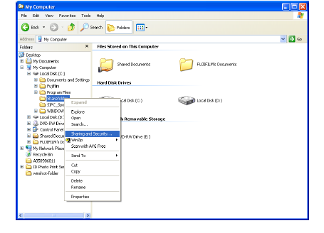 Capítulo 5 Configurações Iniciais 5.4.2 Configuração de Pasta Compartilhada Os Sistemas Operacionais para armazenar imagens que possam ser usadas com este sistema são o Windows XP e Windows 2000.