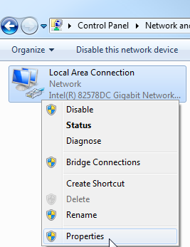 Na página aberta do centro de rede e liberação, clique sobre Alterar configurações do adaptador ( Alterar as configurações do adaptador) Selcione a conexão LAN com a qual você