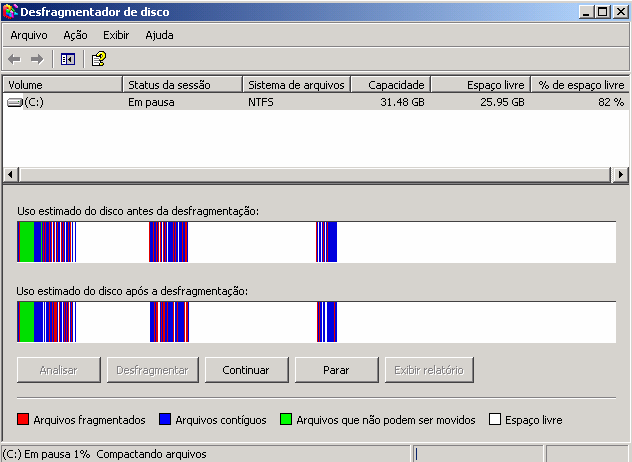 arquivos que estavam desfragmentados agora estão em um único fragmento, agilizando e muito o acesso a eles - o que na prática significa maior velocidade de trabalho no micro.