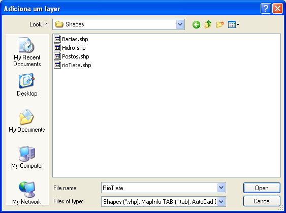 Figura 13 Carregamento de layer 2) Importa: Permite importar um layer nos formatos shapefile (*.shp), MapInfo TAB (*. Tab) e AutoCad DXF (*.dxf) (vide Figura 14).