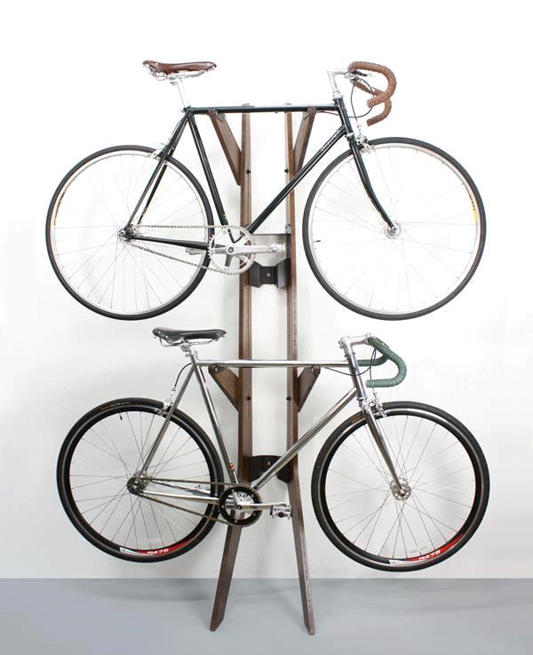 Figura 1: Suporte para duas bicicletas Este