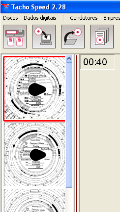 6. Trabalho com discos diagrama Depois da digitalização, os discos aparecem em fila, no ecrã principal, do lado esquerdo. O disco sublinhado com a cor vermelha, é o disco actualmente analisado.