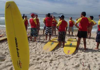 LOCALIZAÇÃO ÔNIBUS BRT A 5 minutos da praia do Recreio e apenas 12 minutos da praia da Barra, o Pontal Oceânico conta com uma infraestrutura