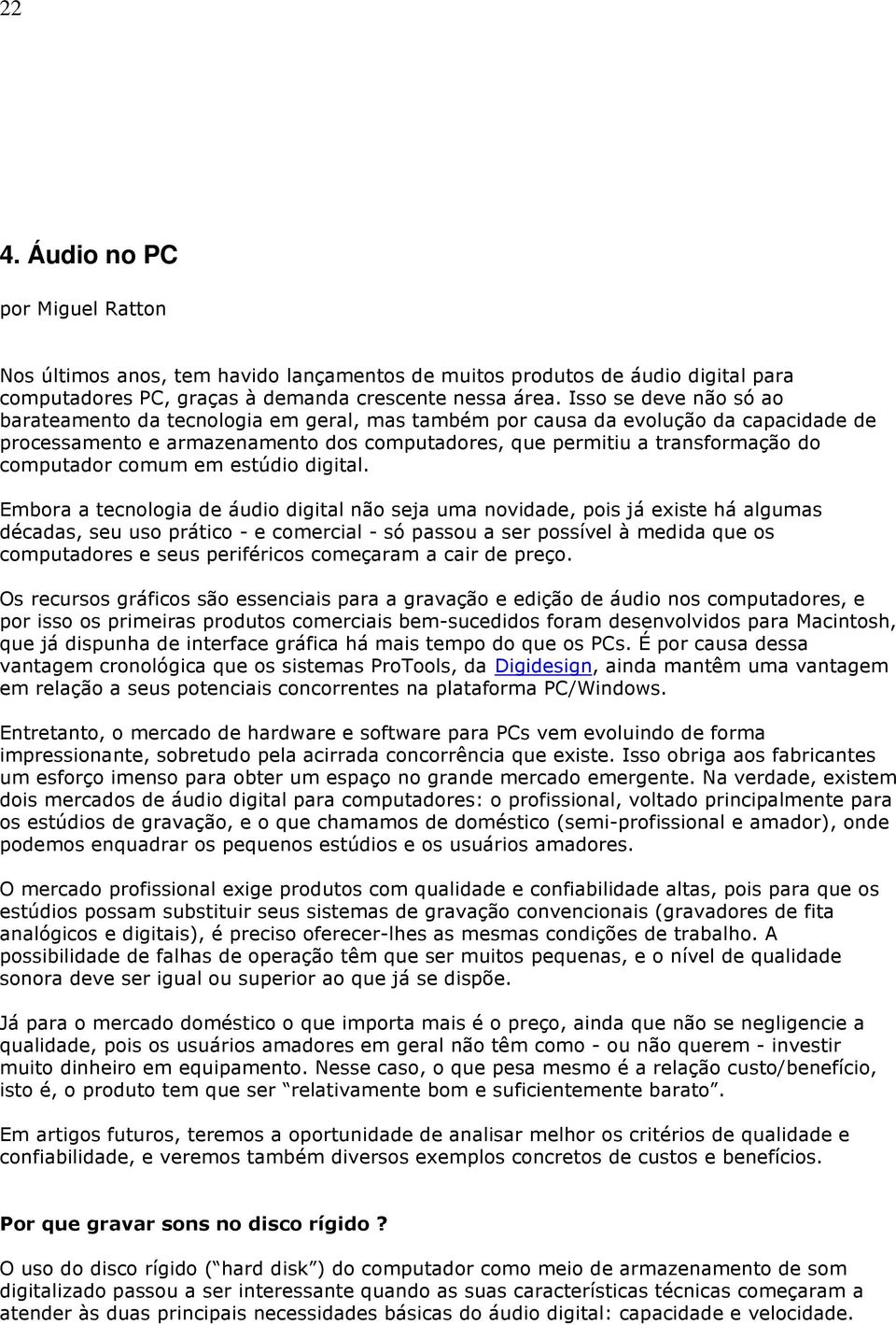 computador comum em estúdio digital.