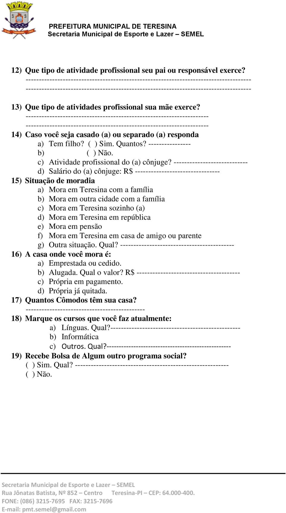 profissional sua mãe exerce?