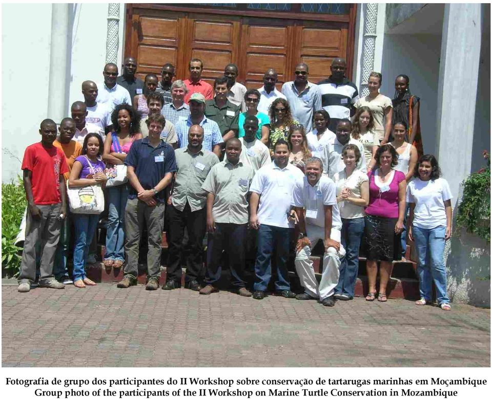 em Moçambique Group photo of the participants of