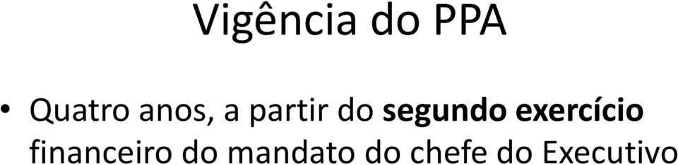 exercício financeiro do