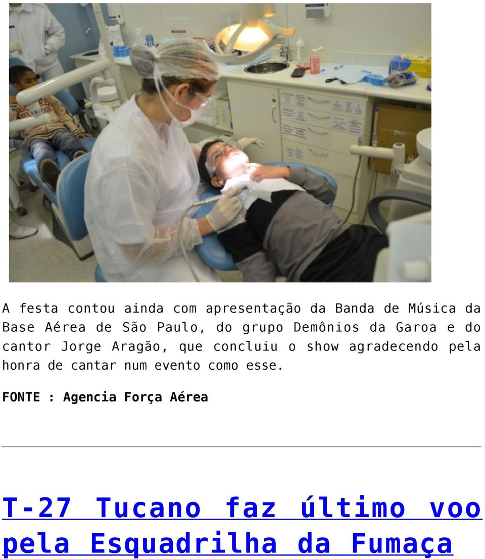 concluiu o show agradecendo pela honra de cantar num evento como esse.