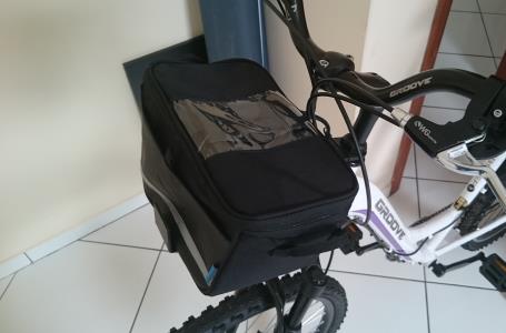 Bolsa Handlebar Bag Nesta bolsa você irá inserir a Bateria, o Módulo, e as outras extensões que dependem da bolsa.