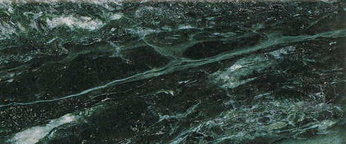 Serpentinito rocha ornamental Figura 65: Mármore Verde Alpe (nome comercial inclui mármore ) 83 Ônix rocha ornamental é uma pedra semipreciosa utilizada pelo homem desde a antiguidade como adorno e