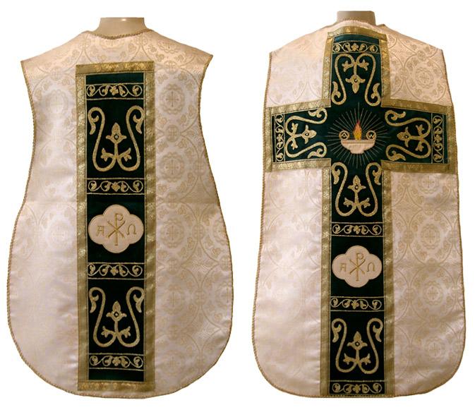 Casula Vestes Litúrgicas É a veste usada pelo sacerdote