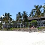 Voyager Beach Resort DESDE 1 255,00 + 475,73 (supl e taxas) = 1 730,73 Hotel: Voyager Beach Resort Situado na Praia Nyali, a 7 Km a norte de Mombasa.