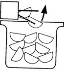 Certifique-se da posição da unidade, para permitir o livre fluxo de ar através da grade dianteira (ver desenho abaixo). Limpe dentro da unidade, inclusive na gaveta de gelo com um pano húmido.