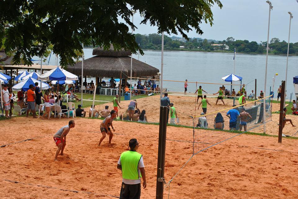 Futevôlei II Taça Cota Mil de Futevôlei que reúne atletas de Brasília e do Brasil em busca de mais esse título.