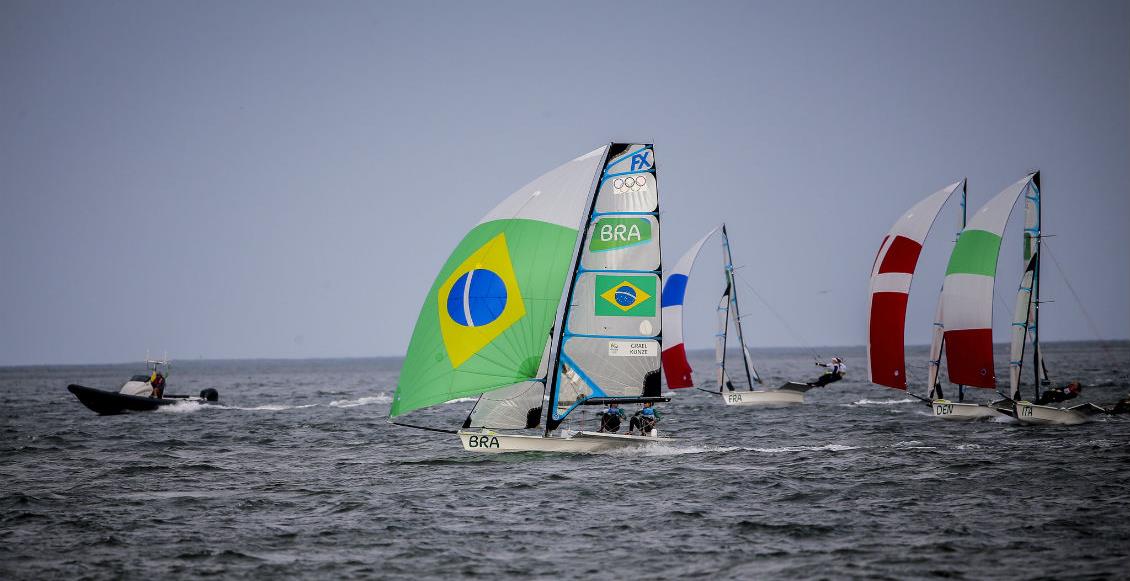 Vela Martine Grael e Kahena Kunze, Bolsa Pódio, conquistaram ouro na classe