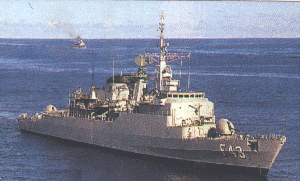 Navio Público Fragata Liberal - Incorporada à Esquadria Brasileira em 1978, destina-se ao controle de áreas marítimas e à