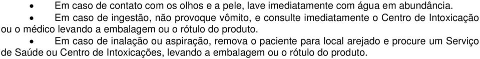 médico levando a embalagem ou o rótulo do produto.