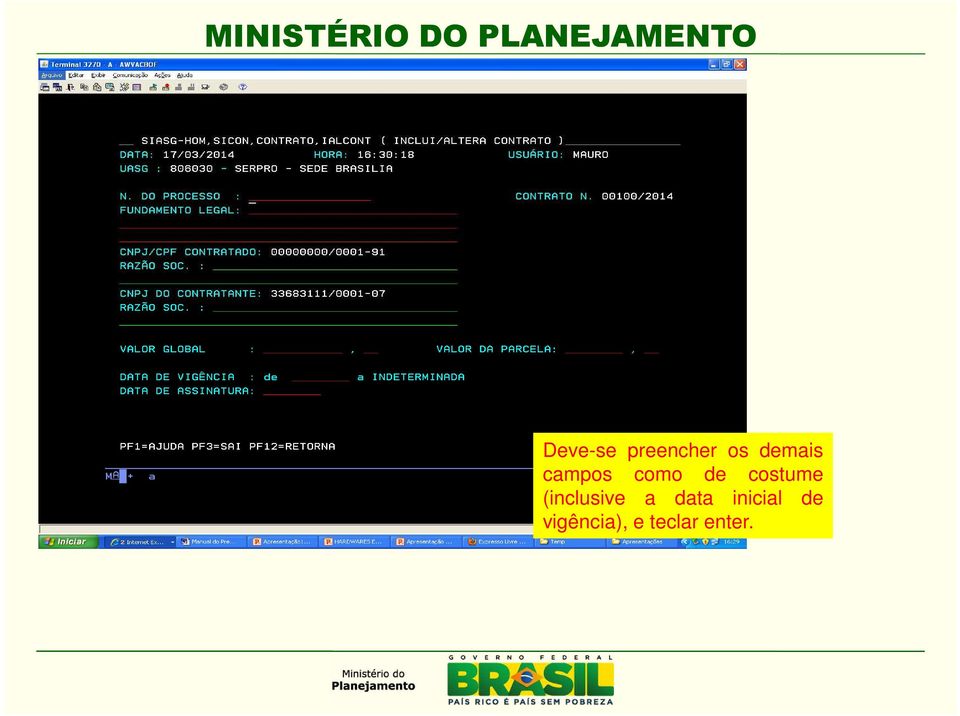 costume (inclusive a data