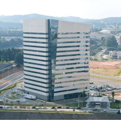 Comparar o resultado da orçamentação nas diversas fases do processo de projeto: Viabilidade 1º orçamento da construtora Orçamento de contrato Custo final Edifício Comercial