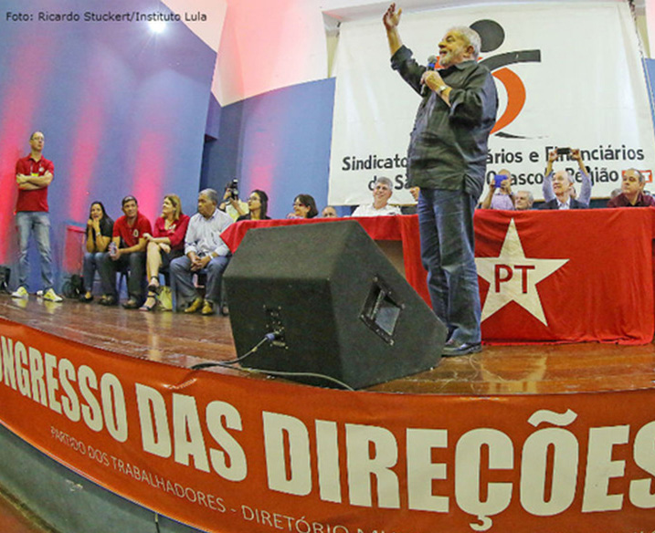 Não queremos ver uma lei que retroceda direitos dos trabalhadores, diz Lula não queremos ver aprovada uma lei que retrocede os direitos dos trabalhadores para antes de Getúlio Vargas Eu sou um dos