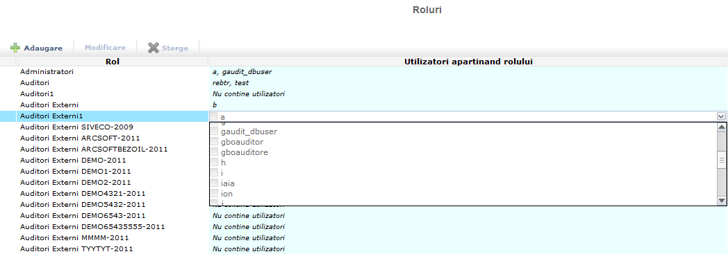 Sectiunea Roluri permite asocierea unui utilizator unui rol prin selectarea din lista. Utilizatori nebifati nu apartin rolului respectiv.