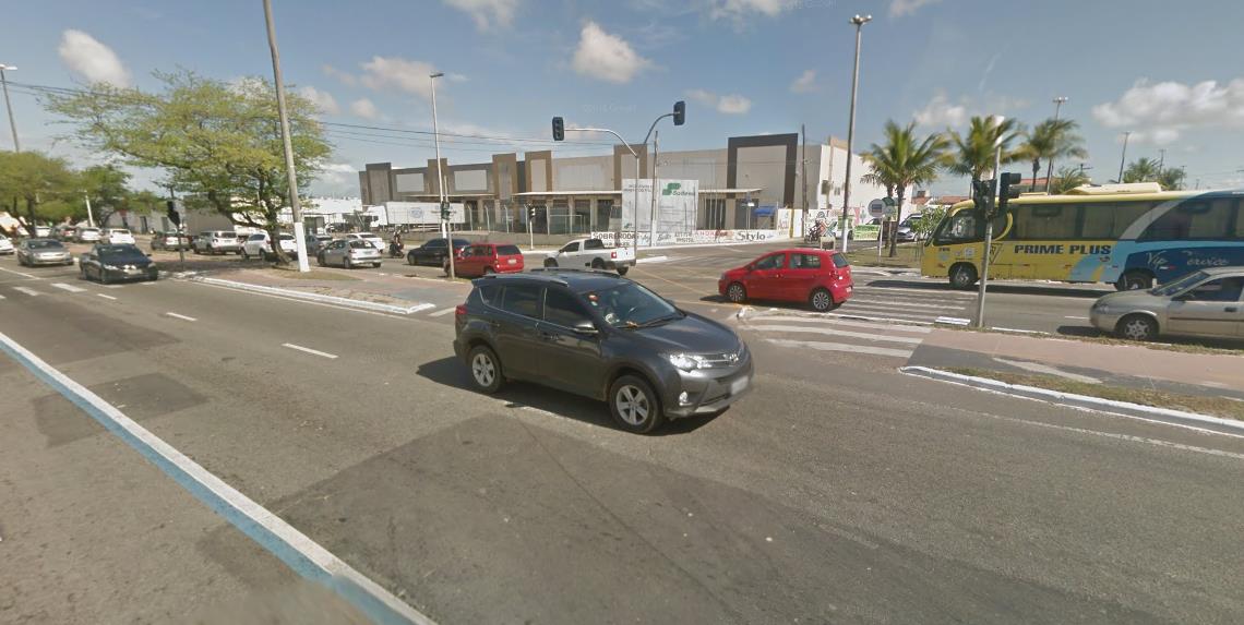 Readequação Geométrica da Av. Tancredo Neves com Rua João Ouro Av.