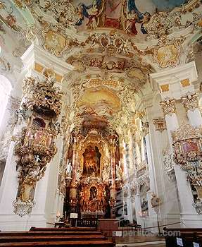 f) Conceito Musical Pilgrimage Wieskirche (1728/33, Viena Áustria) Dominikus Zimmermann (1685-1766) Nesta analogia, o projetista considera a arquitetura como MÚSICA petrificada, arte
