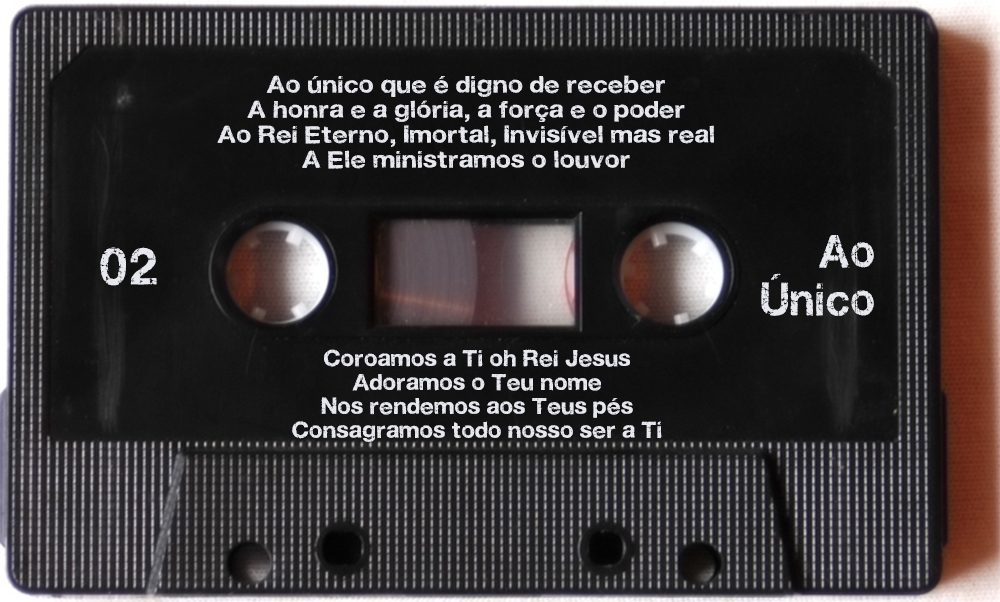 01 Meu bem querer ME-7036219-8 - Marcos Góes Que bom é Ter você comigo Deitar no Teu colo e receber carinho Lá fora o mundo tenta me tragar Estando Contigo eu posso crer e descansar Tu És meu bem